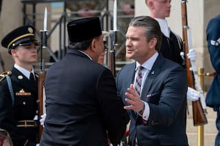 Indonesia revisa propuesta de EE.UU. para acceso a su espacio aéreo