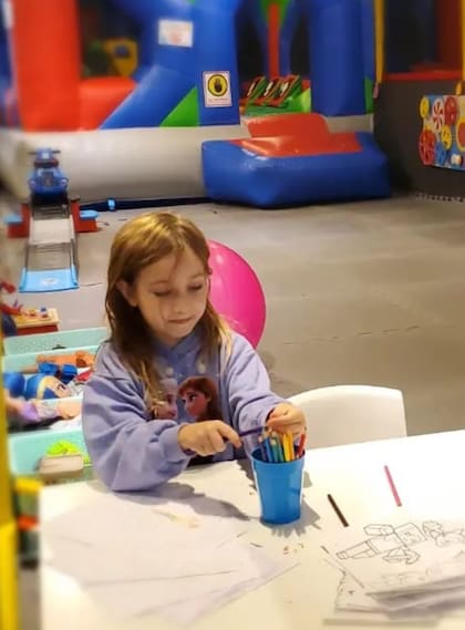 Indoor Playground tiene sede en Mendoza 3071 y otras sucursales.