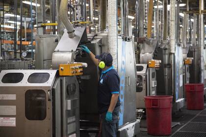 Industria: Para este sector de la actividad económica, no hubo cambios en el 47% de los municipios, en tanto uno de cada cuatro incrementó el peso de la carga