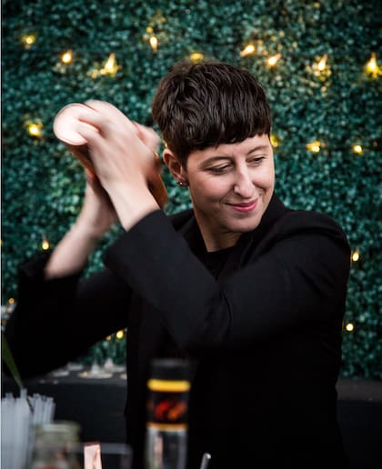 Inés de los Santos, la dueña de la barra.
