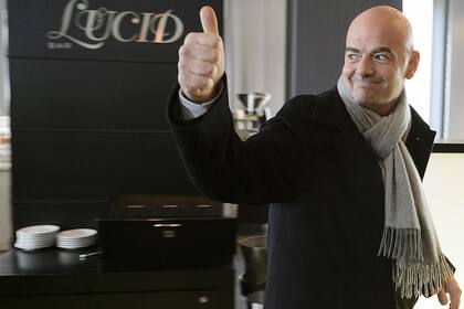 Infantino descartó una injerencia inmediata en la AFA