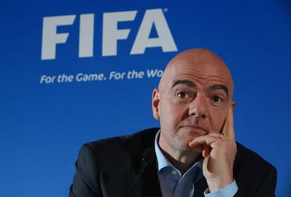 Infantino mantiene confianza en el futuro institucional de la AFA