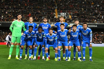 Infantino y Ceferin califican acuerdo para acabar la Superliga como victoria del fútbol