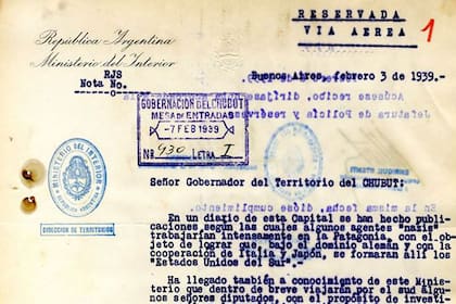 Informe reservado sobre actividad nazi en la Patagonia, Gobernación del Chubut, 1939 (Ministerio del Interior, expedientes secretos, confidenciales y reservados del Archivo General de la Nación)