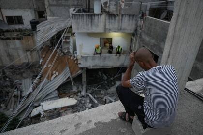 Infraestructura dañada tras el ataque de Israel en Cisjordania. (AP Foto/Majdi Mohammed)