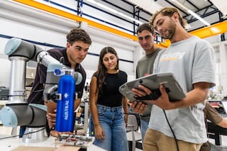Ingeniería Austral rediseña su carrera con un modelo flexible y proyección internacional
