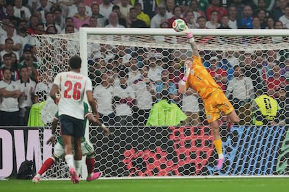 Inglaterra defiende el resultado