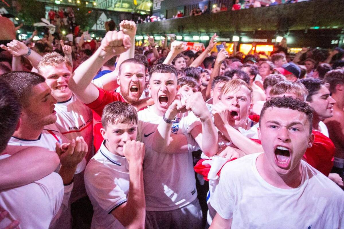 Inglaterra en semifinales y el Croydon Boxpark explota