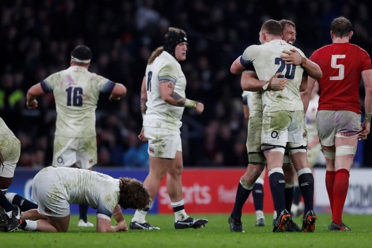 Inglaterra le ganó con esfuerzo a Gales
