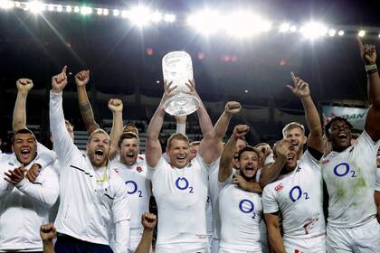Inglaterra se quedó con la serie en territorio australiano