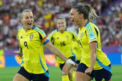 Inglaterra vence a Suecia por penales y avanza a semis de la Euro 2025 tras dramática remontada