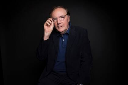Iniciativa de James Patterson ofrece hasta US$50.000 a autores emergentes