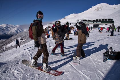 En el Cerro Catedral, solo pueden esquiar los residentes en Bariloche