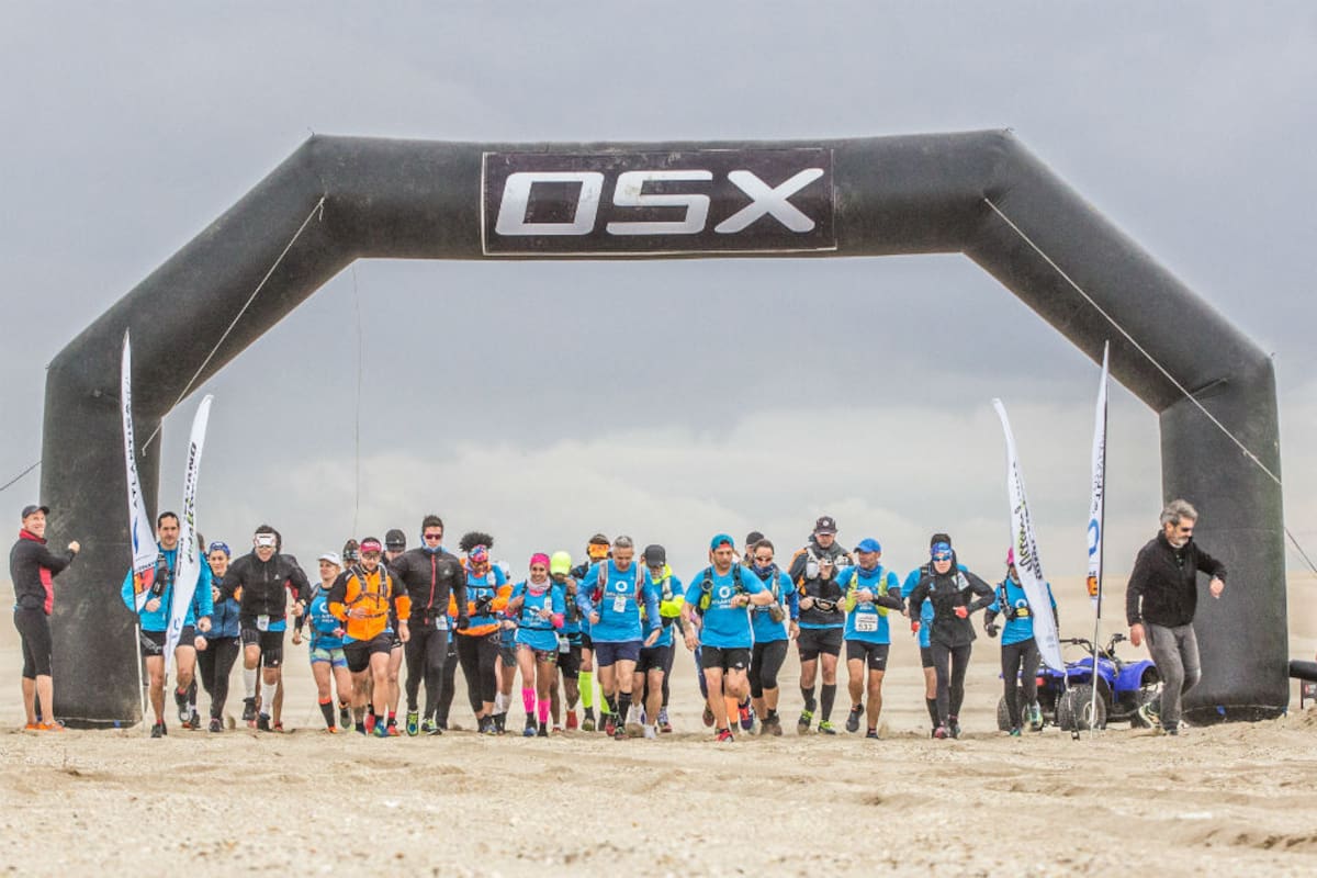 Inicio de los 45km en el Faro Querandí