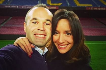 Iniesta y su mujer, Anna Ortiz