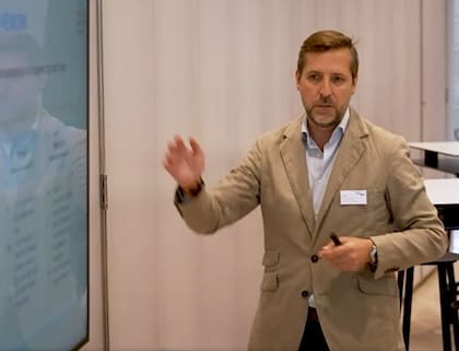 Iñigo de Juan: "Vendemos periodismo, pero enriquecerlo con más servicios relacionados y ofrecer un estilo de vida forma parte de nuestra propuesta de valor"