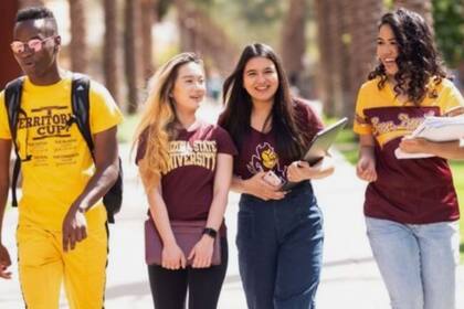 Inmigrantes indocumentados y DACA pueden beneficiarse de la Propuesta 308 y estudiar en la Universidad Estatal de Arizona