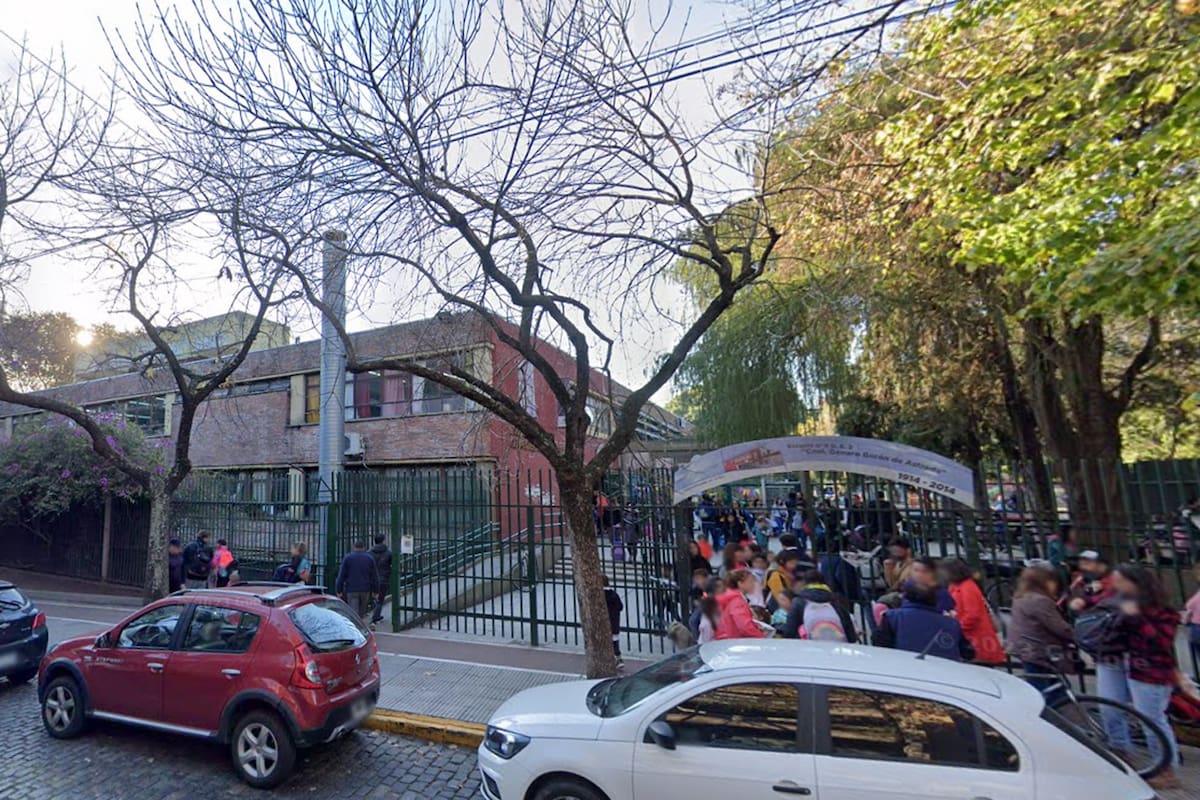 Inseguridad: robaron alrededor de 60 computadoras de una escuela de Palermo