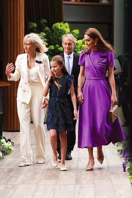 Inseparabes. A sus 9 años, la princesa Charlotte se convirtió en una gran compañera para su mamá.