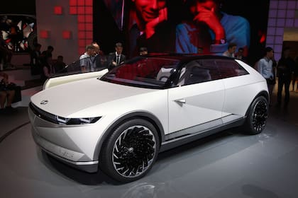 Hyundai 45 Concept. Inspirado en el Pony, modelo emblemático de la marca coreana, anticipa los próximos eléctricos de Hyundai