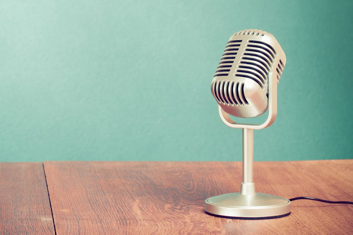 Instagram saldrá a competir con Clubhouse y Twitter Spaces con sus salas de chat por audio, según una filtración