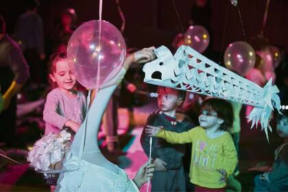 Instalación performática Flotante