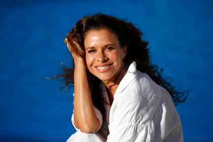 Instalada en Mar del Plata, solo regresará por unas horas a Buenos Aires para la presentación de la segunda temporada de la serie En el barro