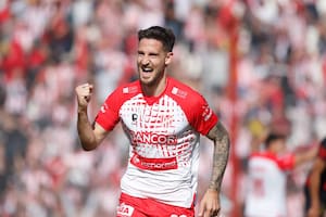 Instituto fue escolta de Belgrano y aguarda en semifinales del Reducido; la Gloria creció mucho en el final