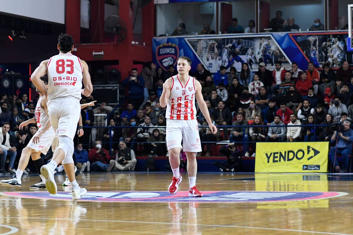 Instituto le propinó la primera derrota a Quimsa de local en playoffs
