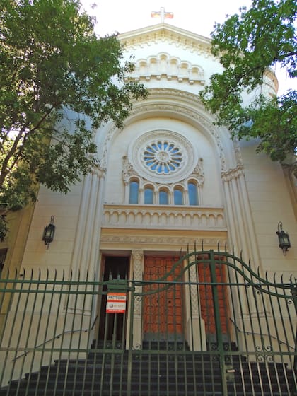 Instituto Monseñor Dillon, sede de la Asociación Católica Irlandesa.