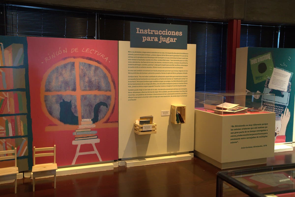 "Instrucciones para jugar", una muestra dedicada a Cortázar en la Biblioteca Nacional