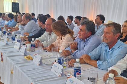 Integrantes de la Mesa de Enlace participaron del evento en Leones, Córdoba