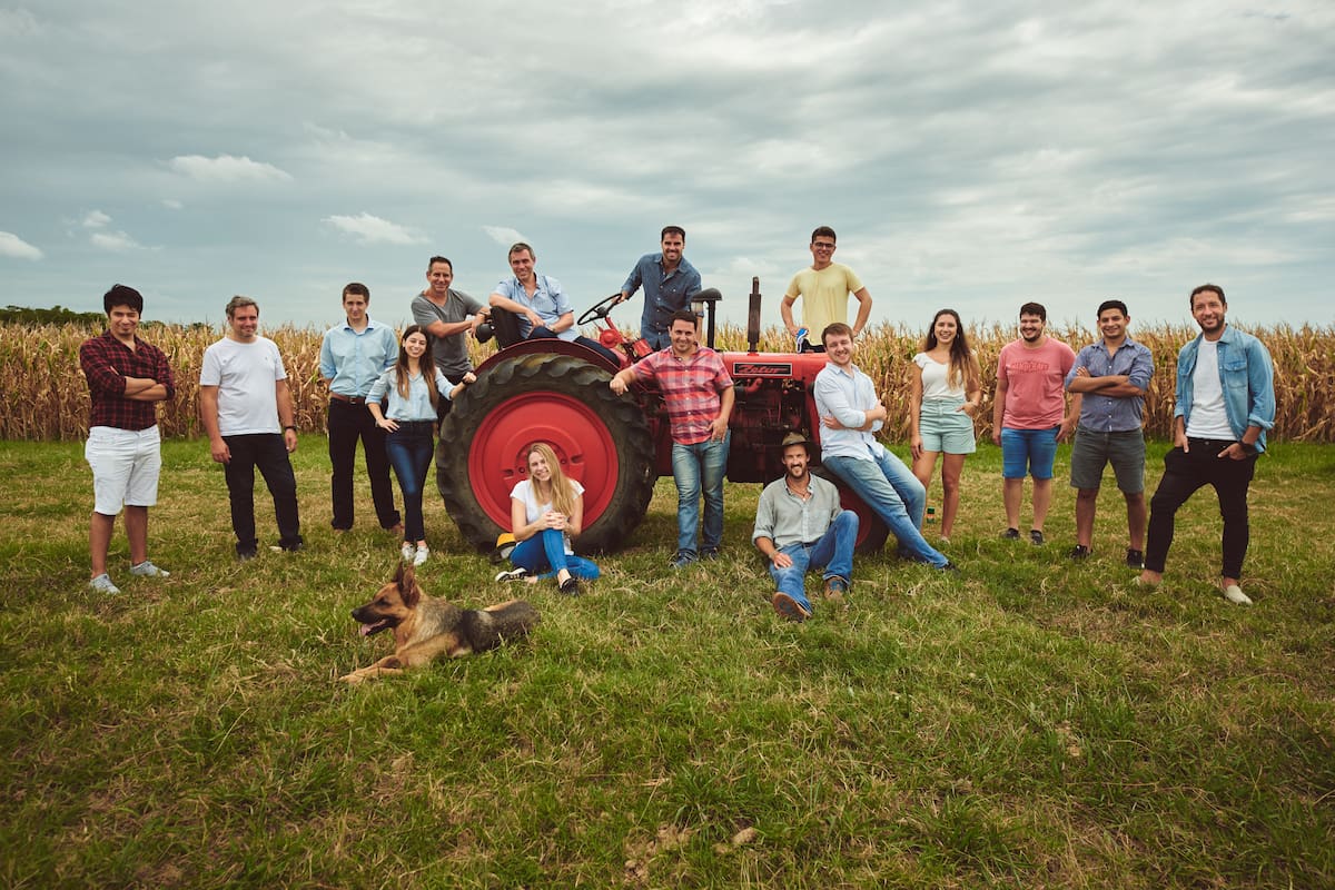 Integrantes del equipo de Auravant, que cerró una ronda de inversión por 1,6 millones de euros