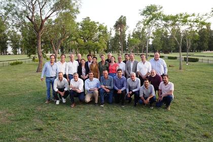 Intendentes peronistas de la primera y la tercera sección electoral bonaerense, el martes, en Cañuelas