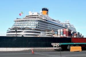 Intenso movimiento de embarcaciones en la terminal de cruceros de la ciudad