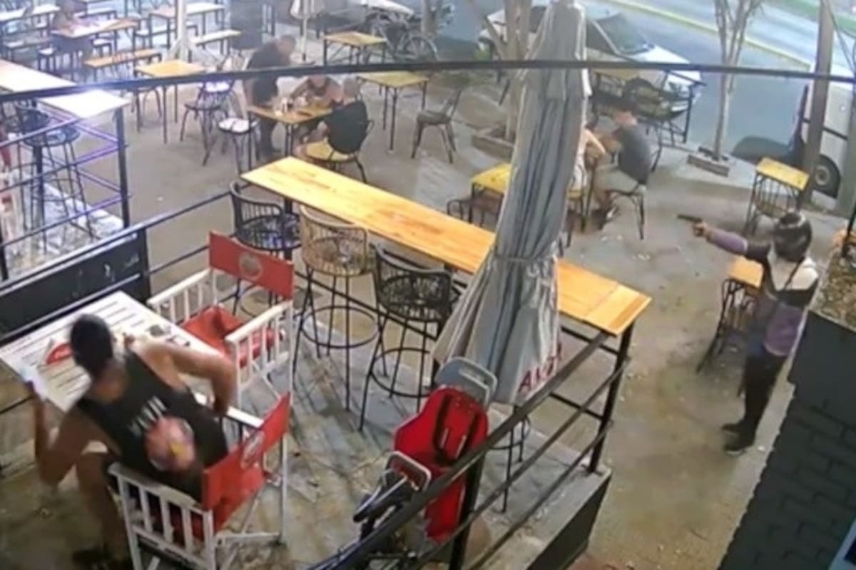 Intentaron balear a los clientes de un bar en Rosario