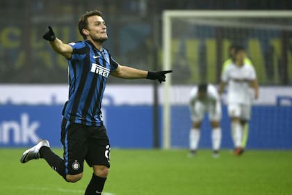Inter ganó con lo justo y alcanzó el liderazgo del Calcio