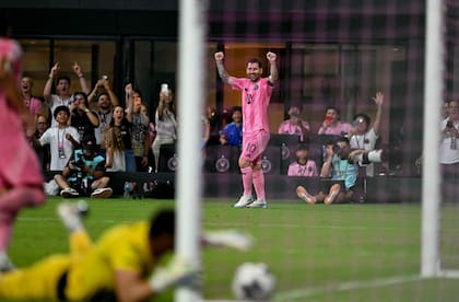 Inter Miami derrotó por 4 a 2 a Atlético San Luis de México en un encuentro marcado por dos goles del astro argentino, que volvió a la titularidad en su club tras su paso por el Mundial 2026, por la primera fecha de la Leagues Cup 2026.