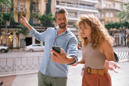 Interacciones como las de pedir a alguien indicaciones en la calle se perdieron