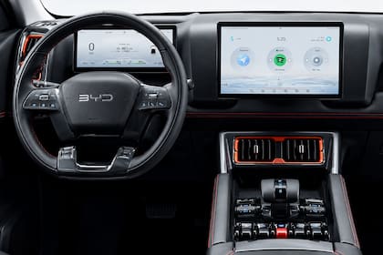 Interior de la BYD Shark