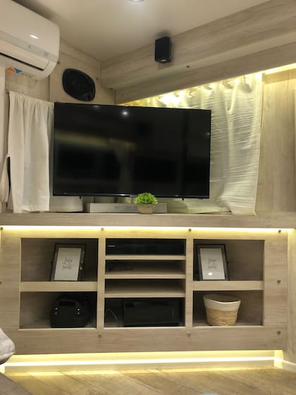 Interior de una Gigi Motorhomes