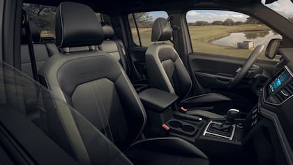 Interior Volkswagen Amarok 2024
