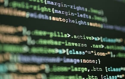 Internet es una fuente riquísima de información para entrenar modelos de IA