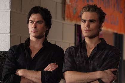 Interpretaron a los hermanos vampiros más famosos y tras la pandemia fundaron juntos una empresa millonaria (Foto: Captura The Vampire Diaries)