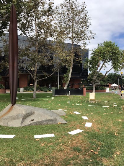 Intervención de David Lamelas en la Universidad Estatal de California, en Long Beach