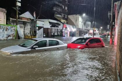 Inundación en Corrientes afectada por un fuerte temporal, llovió más de 200 milímetros