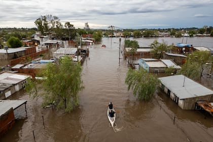 Inundaciones en Buenos Aires: confirman un muerto por el temporal y hay desaparecidos