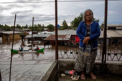 Inundación en el barrio San Cayetano en el límite entre Zárate y Campana
