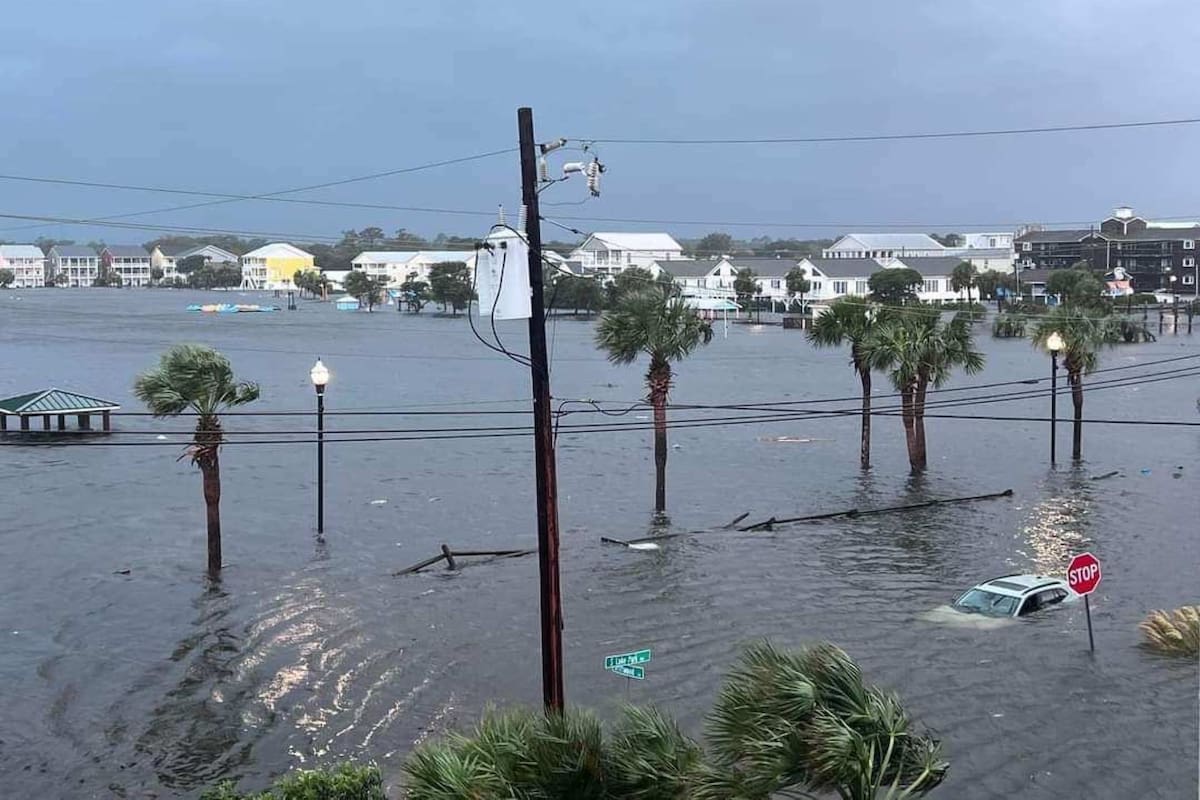 Inundaciones en Carolina Beach, en Carolina del Norte
