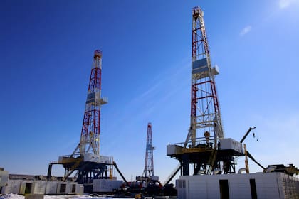 Las empresas petroleras acordaron con los gremios